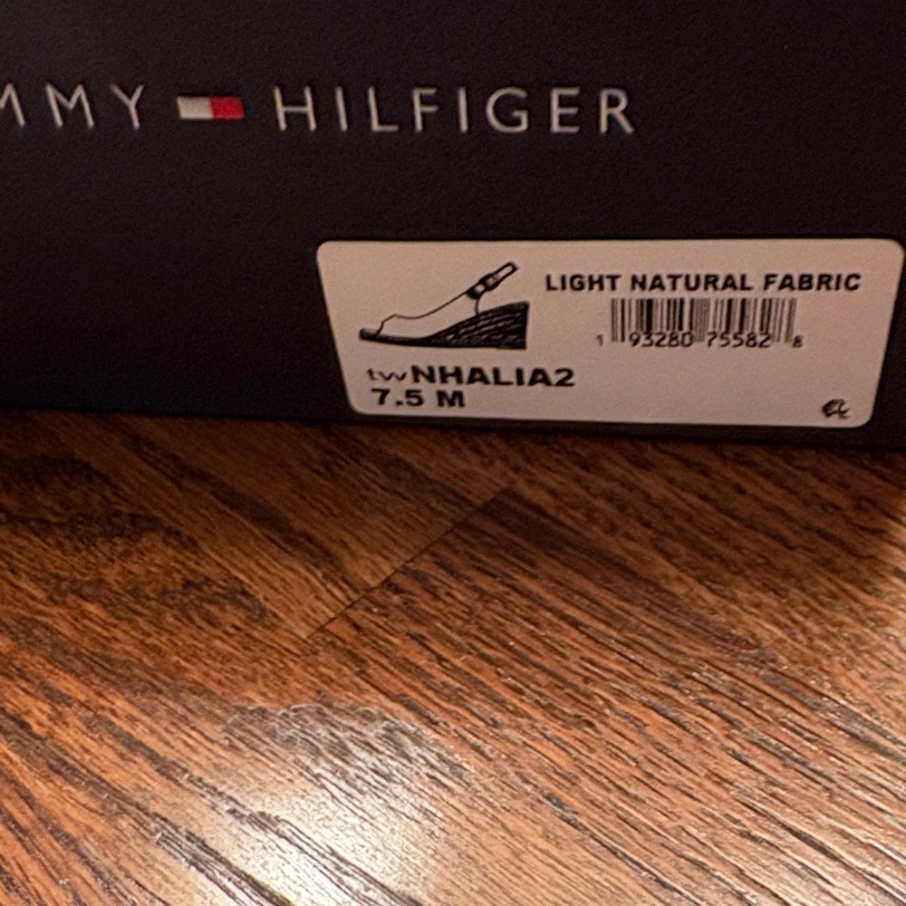 Tommy Hilfiger Light Natural Fabric Footwear